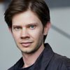Lee Norris as Officer